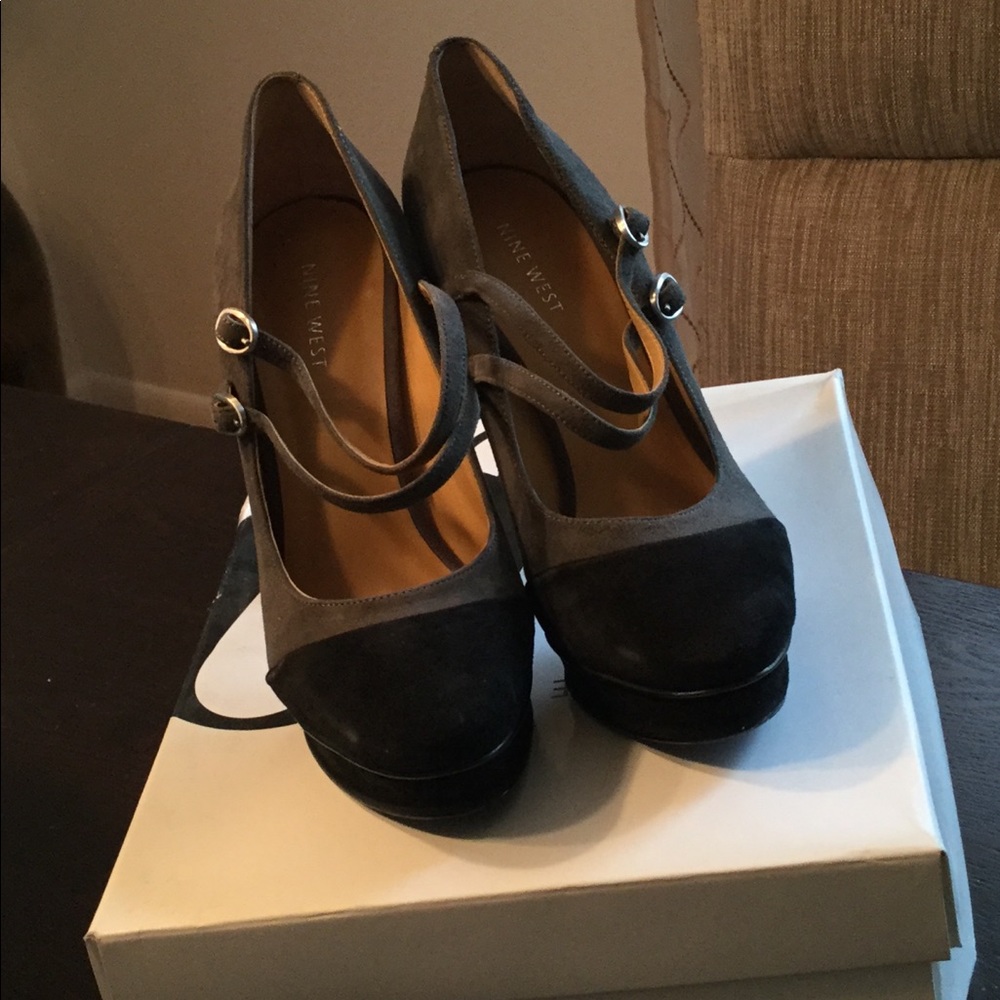 Black and Gray Nine West shoes